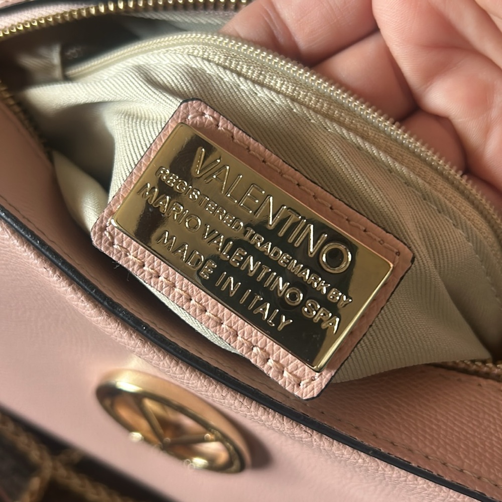Valentino by Mario Valentino box pink crossbody handbag chain strap small - Picture 7 of 10